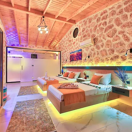 Hotel Duesler Bahcesi Kaş