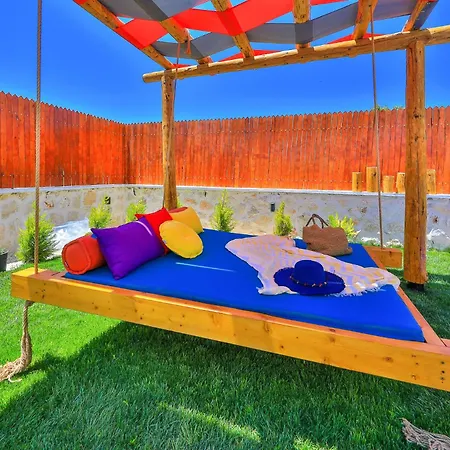 Duesler Bahcesi Hotel Kaş